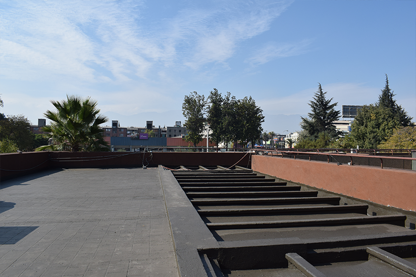 Proyecto de impermeabilización en techumbre y terrazas del Planetario USACH.