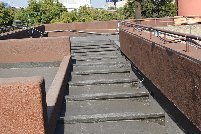 Proyecto de impermeabilización en techumbre y terrazas del Planetario USACH.