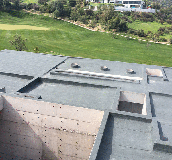Impermeabilización de losa expuesta en cubierta técnica
