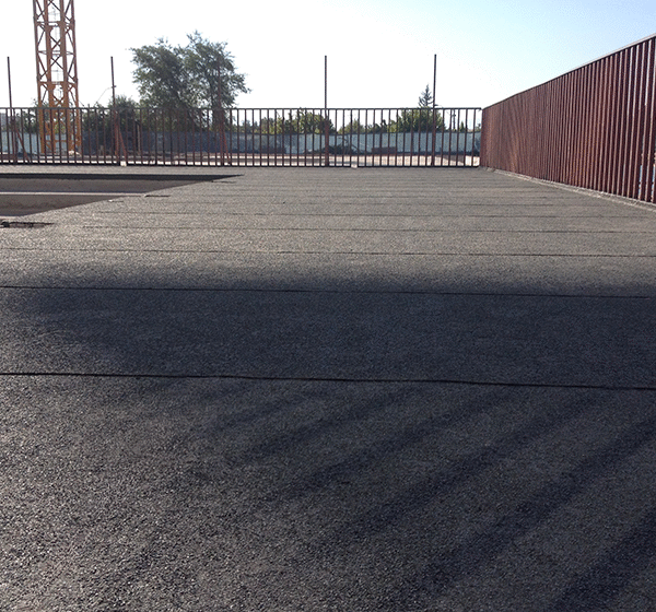 Impermeabilización asfáltica en superficie transitable